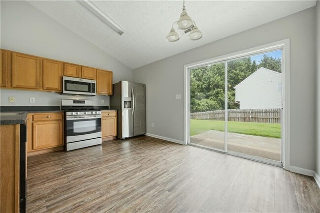 Building Photo - 1002 Pine Isle Ct