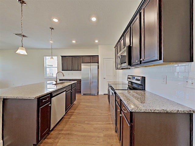 Building Photo - 1324 Celery Ave