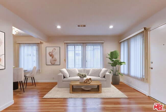 Foto del edificio - 6551 W 86th Pl