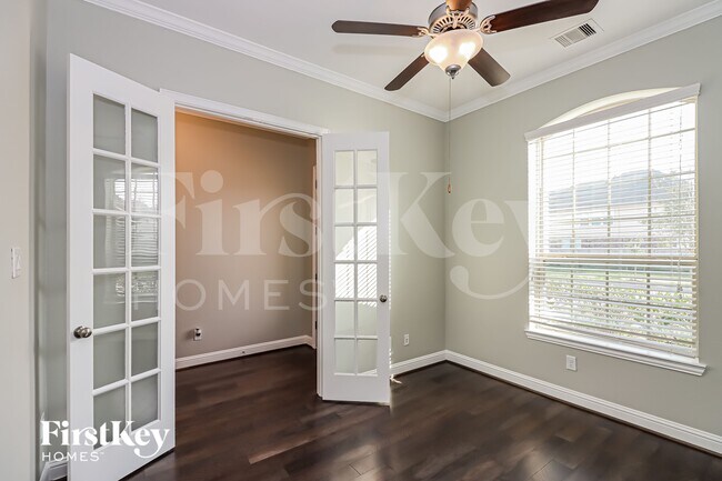 Foto del edificio - 7511 Irby Cobb Blvd