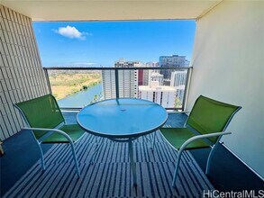 Building Photo - 445 Seaside Ave