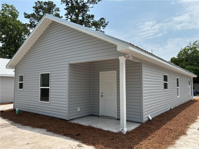 Building Photo - 3420 Hardee Ave