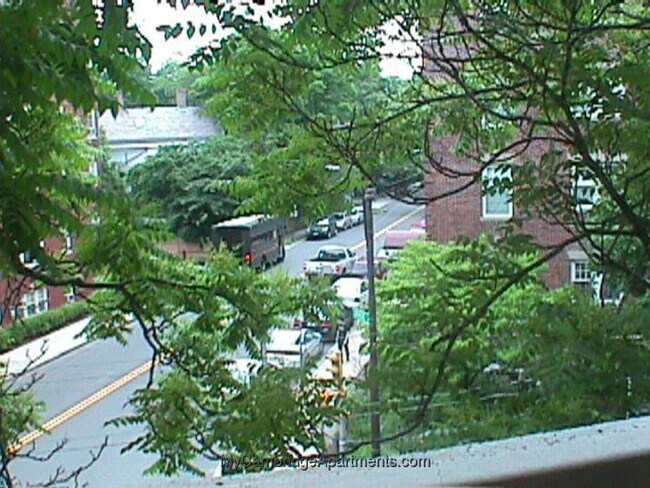 Foto del edificio - 29 Concord Ave