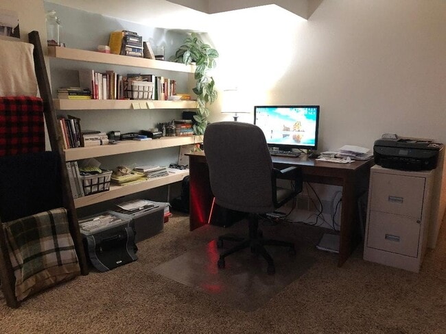 Foto del edificio - 1666 Lashley St