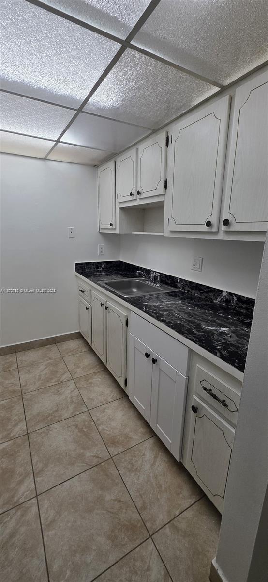 Building Photo - 14311 N Kendall Dr