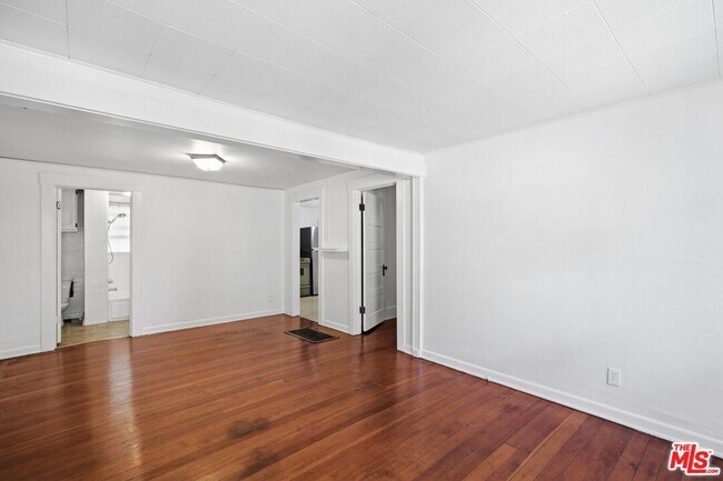 Foto del edificio - 2808 3rd St
