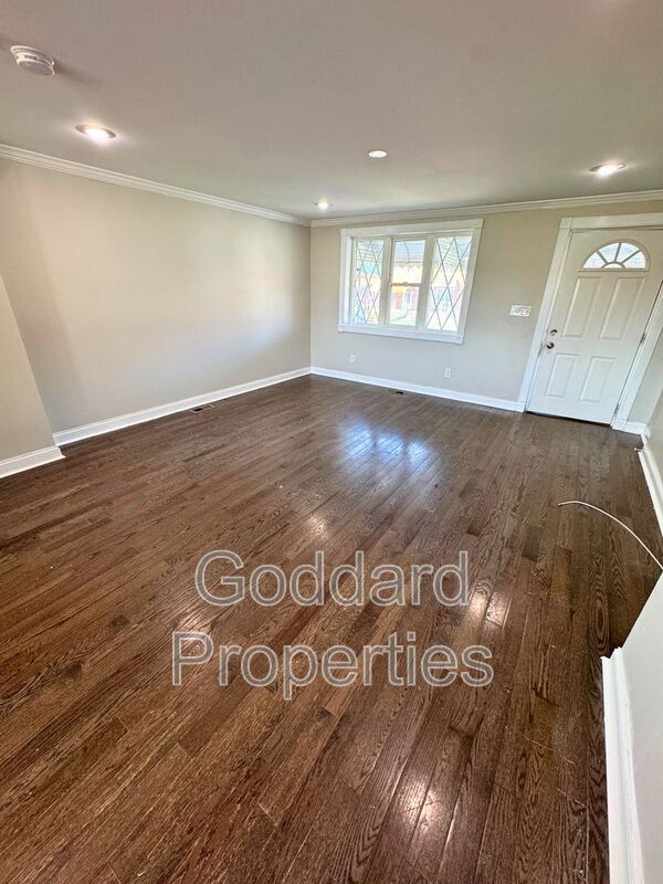 Building Photo - 4033 St Augustine Ln