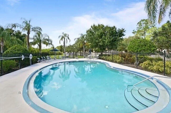 Building Photo - 6308 Bayside Key Dr