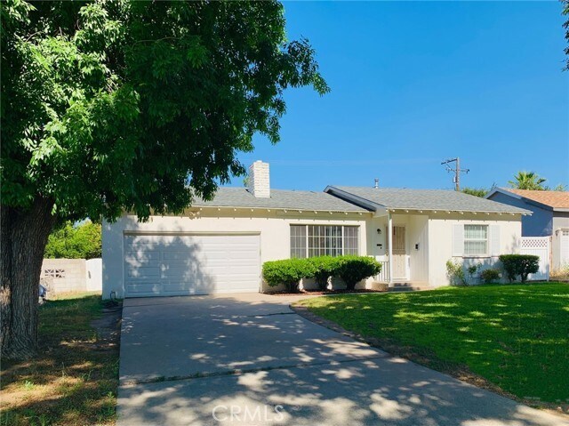 Building Photo - 4694 N Pershing Ave