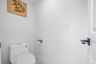 Building Photo - 9022 Quebec Dr