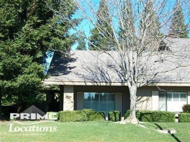 Building Photo - Be the first to call this newly updated Ma...