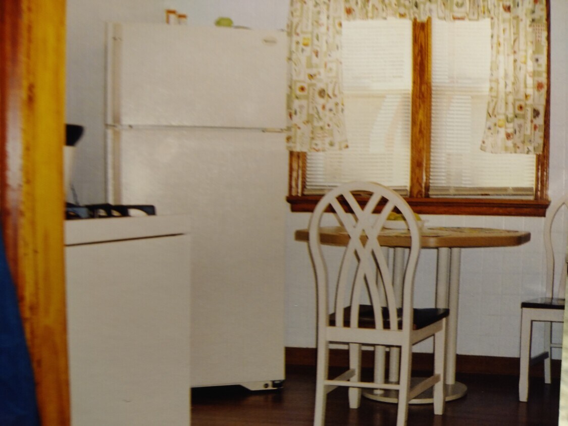 kitchen - 3847 n 36th