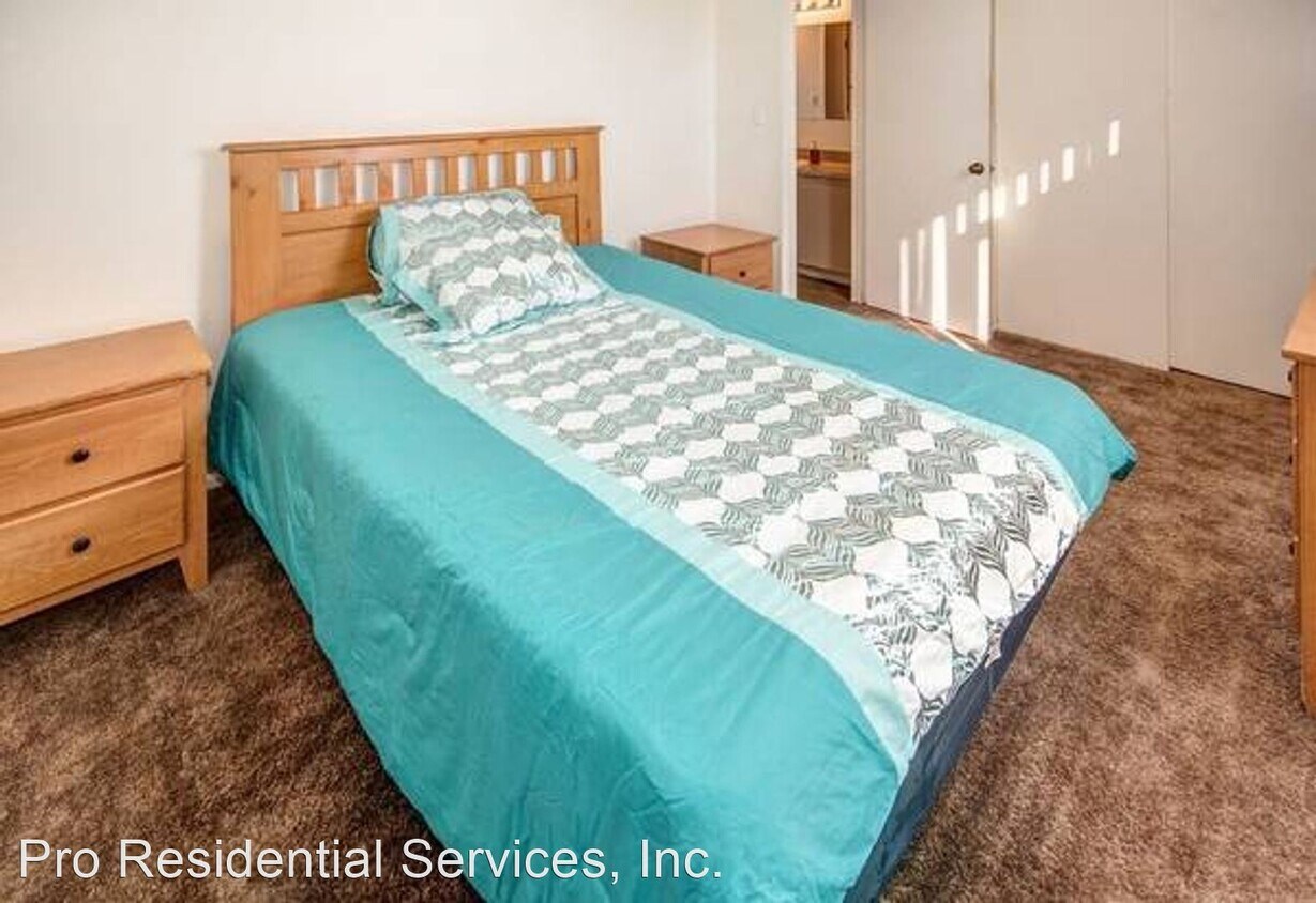 Foto principal - 5550 E 26th St