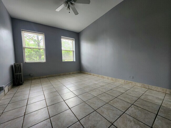 Foto del edificio - 4764 N Virginia Ave