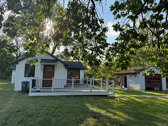 Building Photo - 114 N Penrose St
