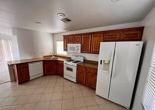 Building Photo - 7496 S Desert Lupine St
