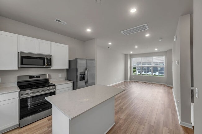 Building Photo - 1206 Harper Lndg