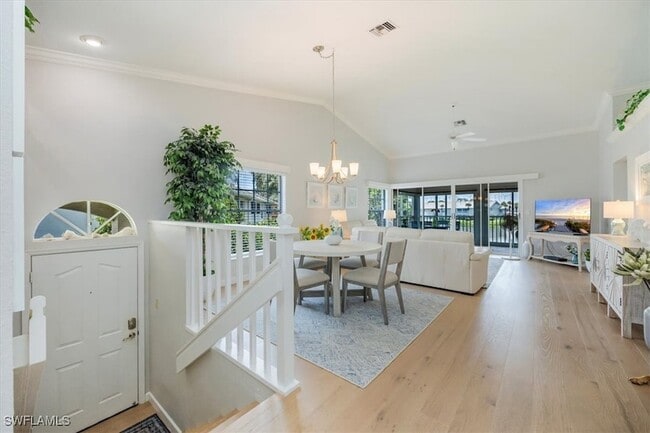 Foto del edificio - 13040 Castle Harbour Dr