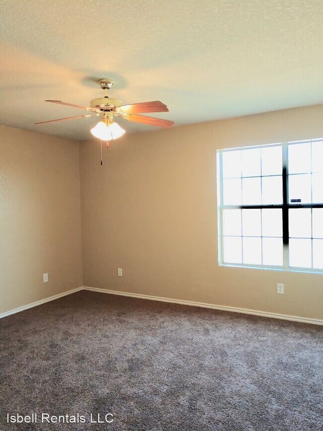 Foto del edificio - 5 br, 2 bath House - 3504 Driftwood Drive