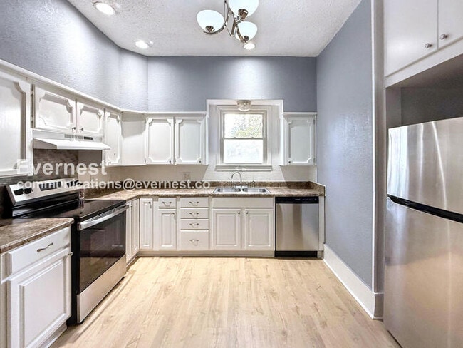 Foto del edificio - 5005 6th Ave S