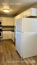Building Photo - 4664 S Arlington Park Dr