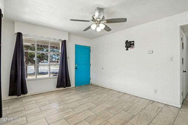 Foto del edificio - 5312 Capistrano Dr