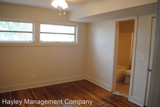 Building Photo - 3 br, 2 bath House - 1007 Auburn St