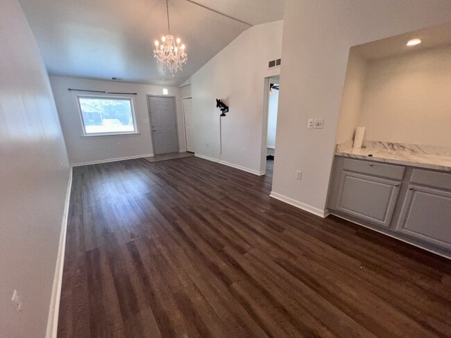 Building Photo - 25810 Lira Ln