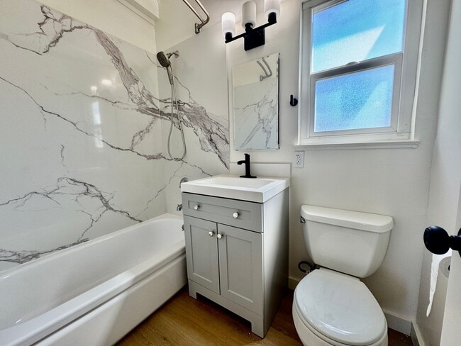 Building Photo - Donal Park Apartments