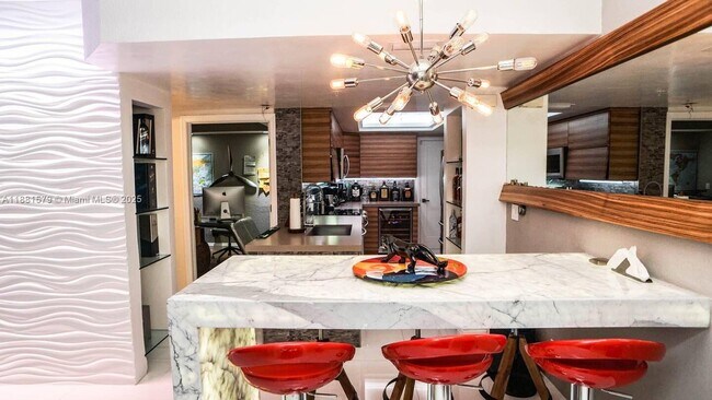 Foto del edificio - 785 SW 148th Ave
