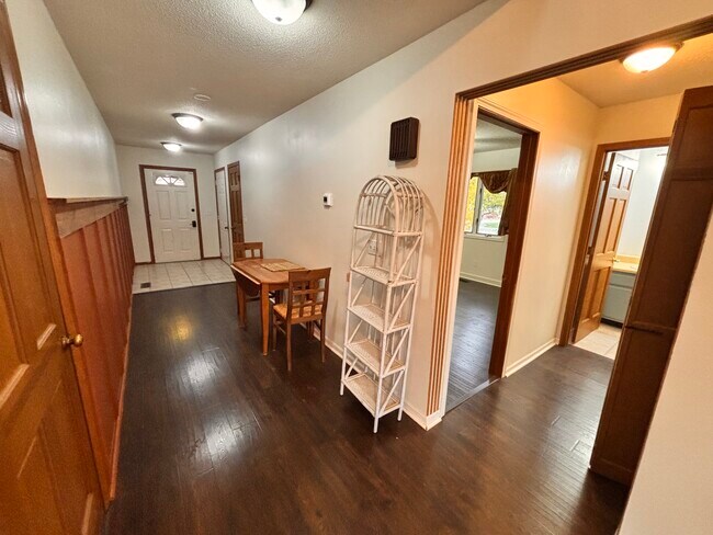 Foto del edificio - 710 S Shore Ct