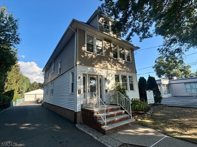 Foto del edificio - 546 Washington Ave