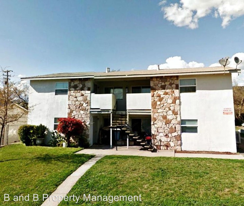 Primary Photo - 1905 Wildwood Way