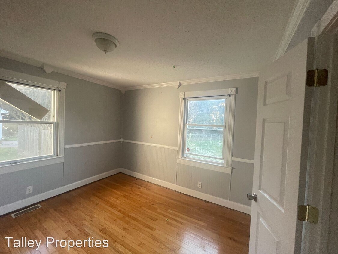 Building Photo - 2 br, 1 bath House - 1215 Neal Hawkins Road
