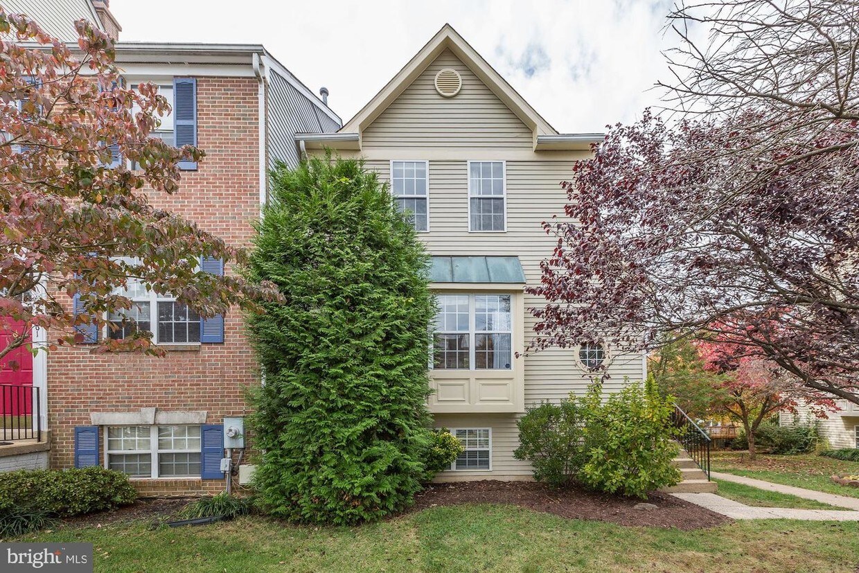 14059 Jump Dr, Germantown, MD 20874 Townhome Rentals in Germantown MD
