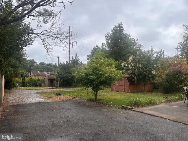 Foto del edificio - 2720 Haverford Rd