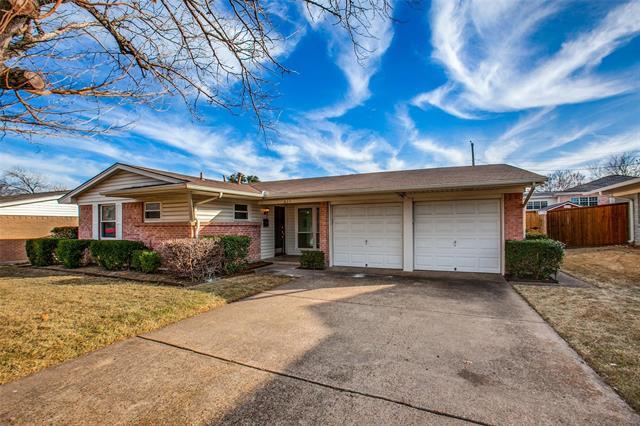 Foto principal - 823 Wisteria Way