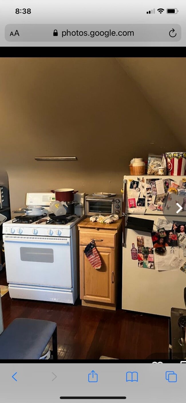 Eat in kitchen - 219 Stratford Ave