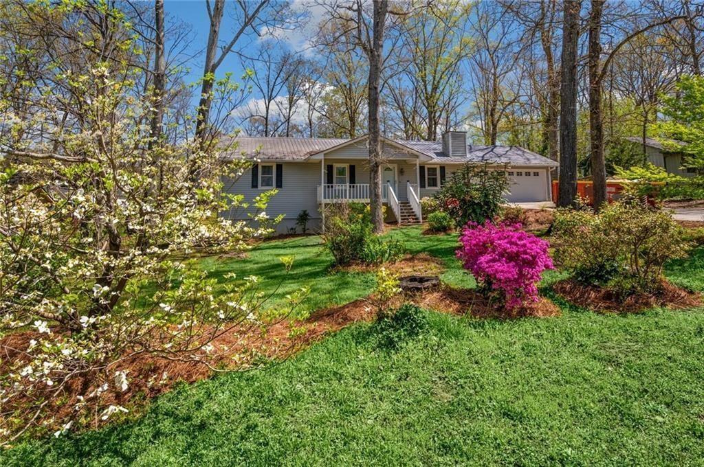 Foto principal - 365 Strickland Rd