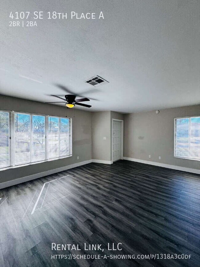 Foto del edificio - 4107 SE 18th Pl