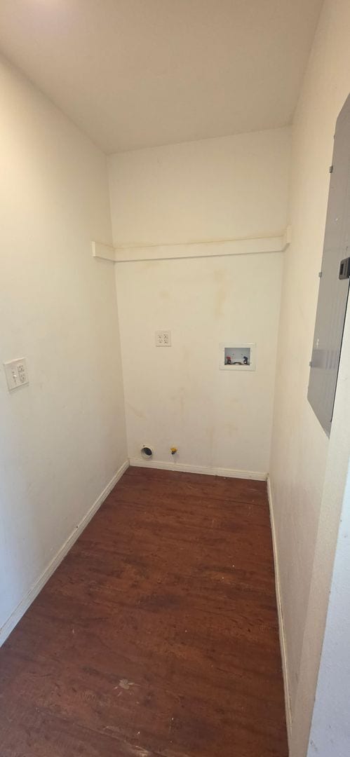 Foto del edificio - 1120-1122 W 93rd St