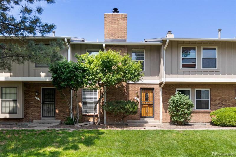 Primary Photo - 10124 E Jewell Ave