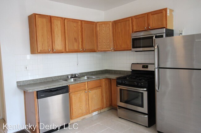 Foto del edificio - 4624 W Lawrence Ave