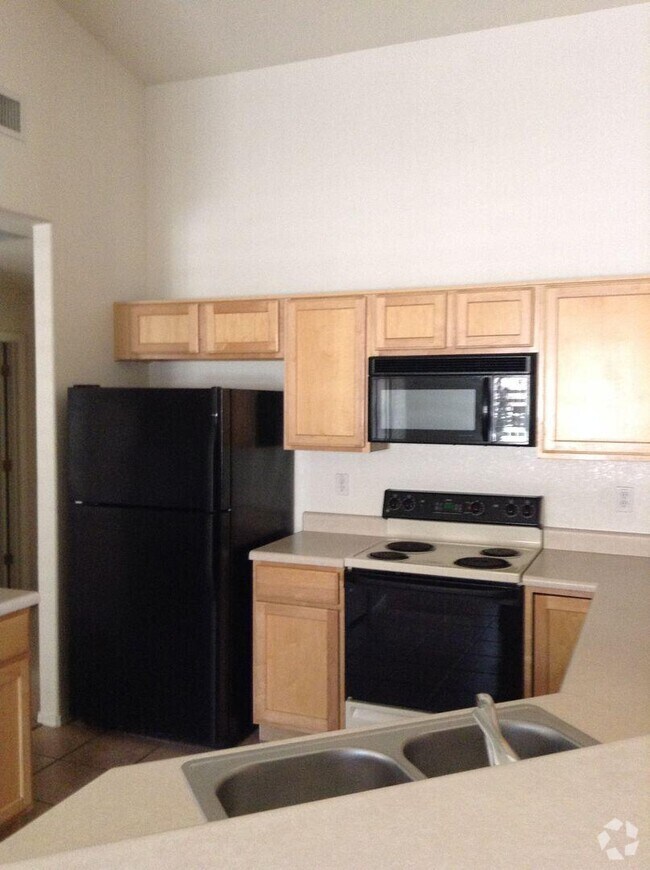 Pace East Apartments for Rent with a Yard Tucson, AZ 1 Rentals