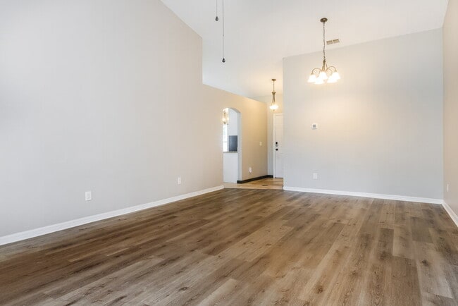 Building Photo - 17104 Cypresswood Way