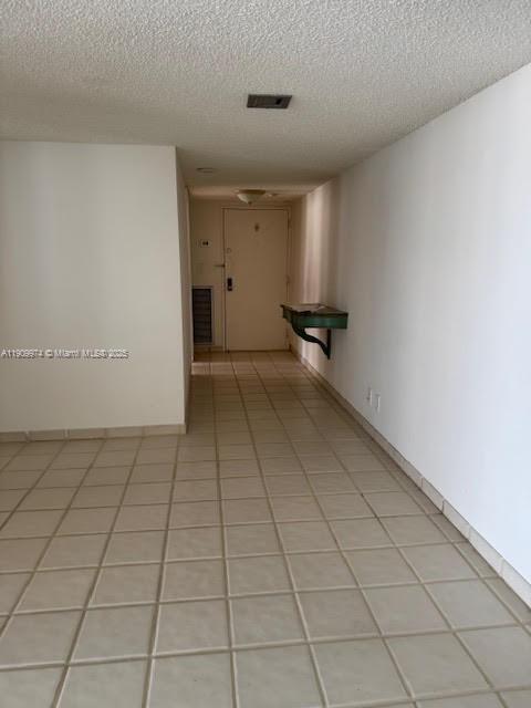 Foto del edificio - 18181 NE 31st Ct