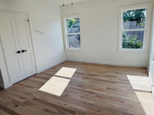 Foto del edificio - 1235 W Gray St