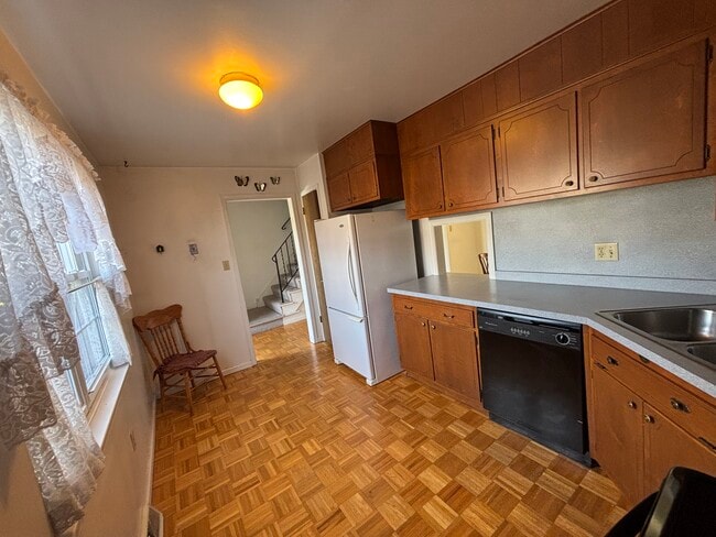 Foto del edificio - 2004 Hale Ct