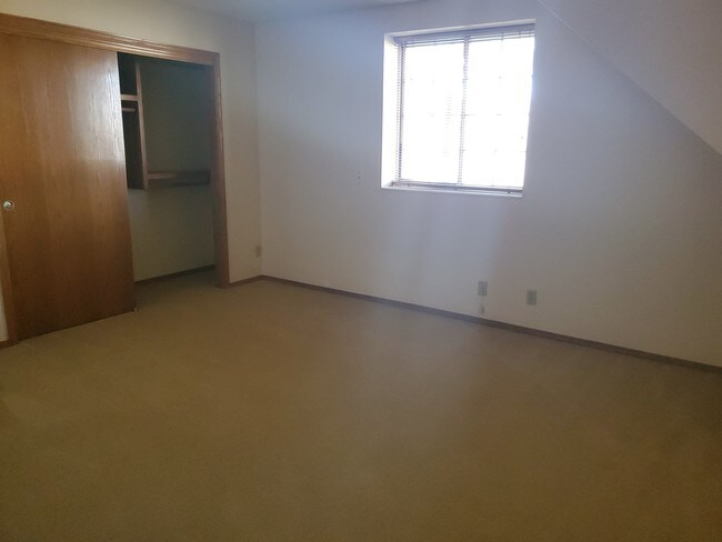 Foto del edificio - 2325 S Dalton St