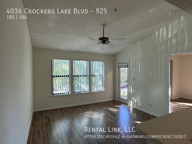 Foto del edificio - 4036 Crockers Lake Blvd